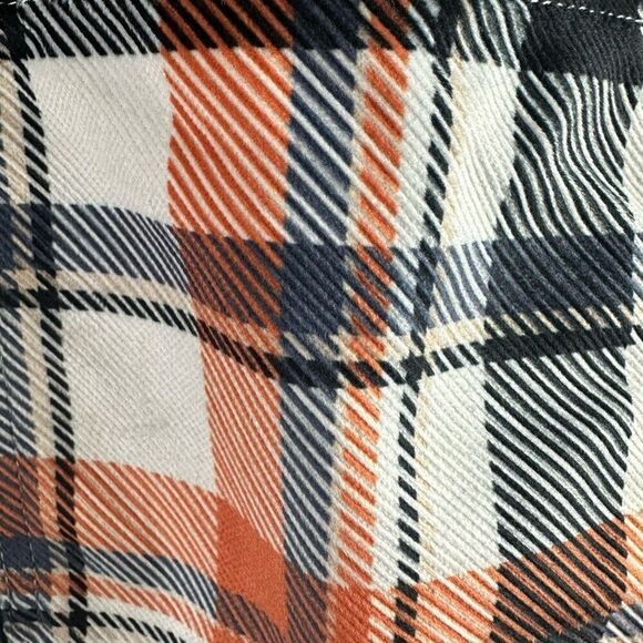 Boutique Women's L Soft Plaid Button Up Black Orange Classic Fall Pumpkin‎ Patch - Picture 3 of 8
